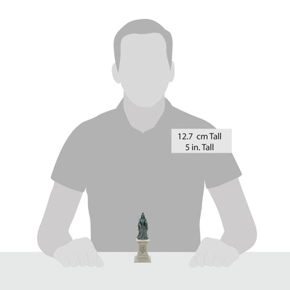 A Monument For Her Majesty | Department 56