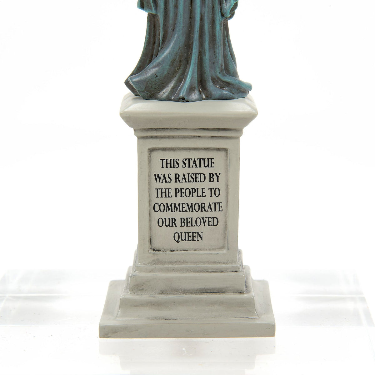 A Monument For Her Majesty | Department 56