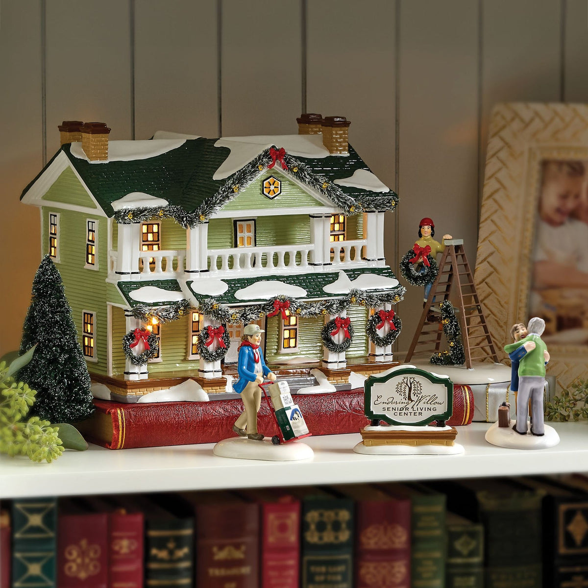 1stEdition Willow SeniorCenter | Department 56
