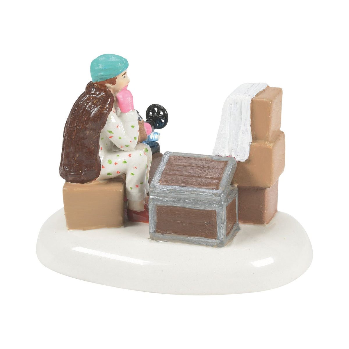 An Attic Of Christmas Memories | Department 56