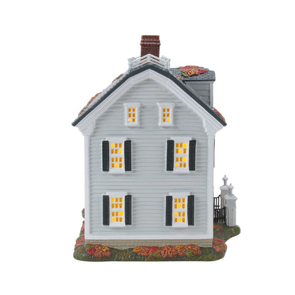 Hocus Pocus Allison's House | Department 56
