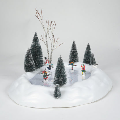 New Animated Skating Pond | Department 56