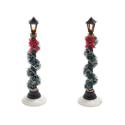 Small Town Street Lamps | Department 56